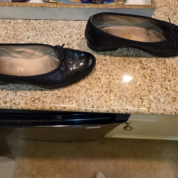 Chanel Black Women's Shoes - Picture 9 of 13